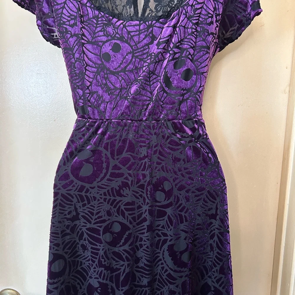 Disney Nightmare Before Christmas Purple Velvet Dress with Black Lace Detail M - Picture 11 of 13